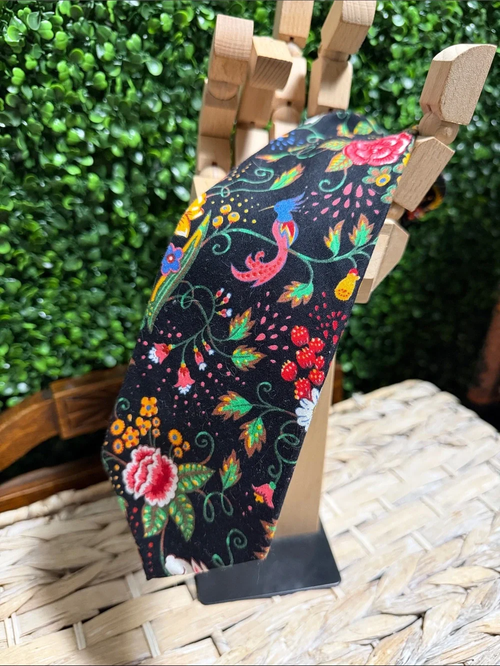 Vera Bradley Tavern on the Green Cotton Tie